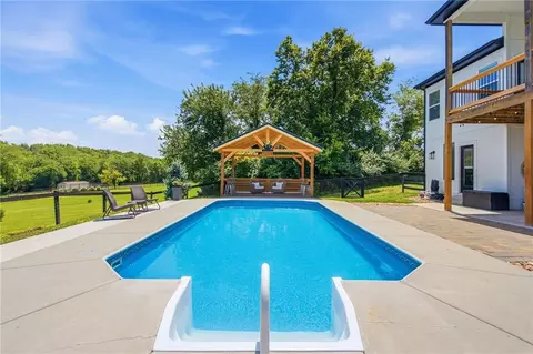 12001 S Eagle Crest Dr, Lees Summit, MO 64086 photo 50