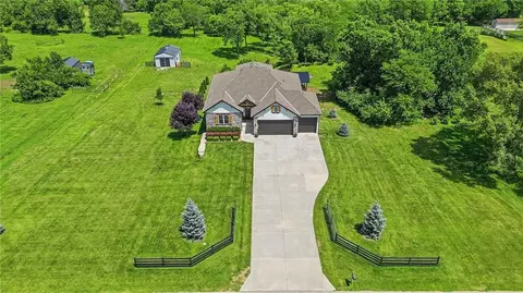 12001 S Eagle Crest Dr, Lees Summit, MO 64086 photo 58