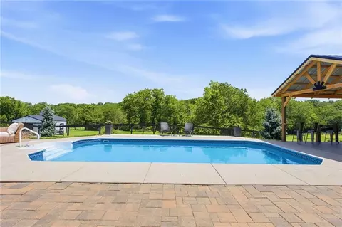 12001 S Eagle Crest Dr, Lees Summit, MO 64086 photo 47