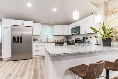 6033 Edith Ave, Kansas City, KS 66104