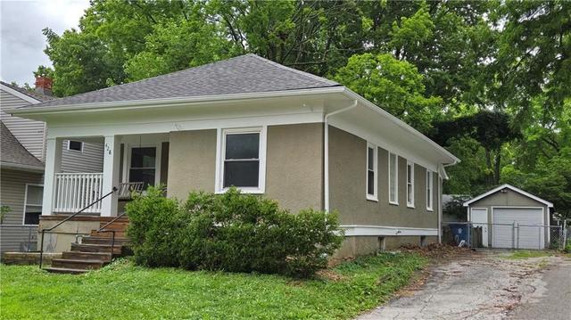 428 N Eubank St, Independence, MO 64050