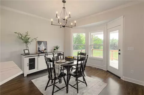 Dining - 623 E 13th St, Kearney, MO 64060 photo 3 of 3