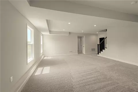Living - 623 E 13th St, Kearney, MO 64060 photo 2 of 2