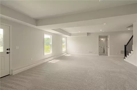 Living - 623 E 13th St, Kearney, MO 64060 photo 1 of 2