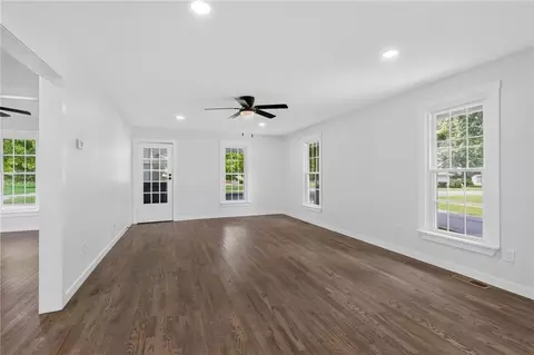 213 W Ada St, Norborne, MO 64668 photo 12