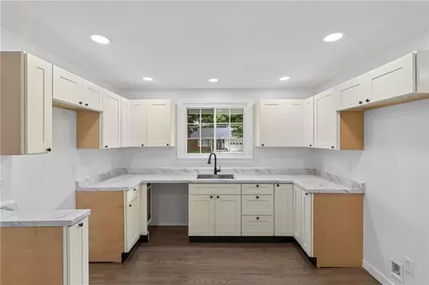 213 W Ada St, Norborne, MO 64668 photo 5