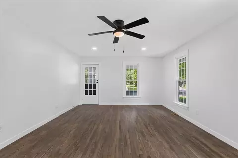 213 W Ada St, Norborne, MO 64668 photo 3