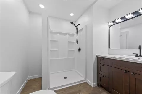 213 W Ada St, Norborne, MO 64668 photo 10