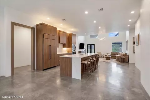 Kitchen - 123 Vals Ln, Frontenac, KS 66763 photo 1 of 3