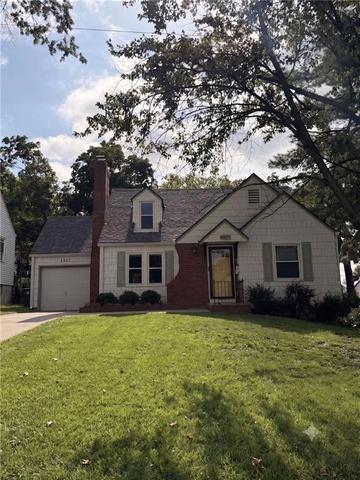 4827 Terrace St, Kansas City, MO 64112
