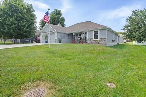 Other - 205 Ceremonial Dr, Buckner, MO 64016 photo 1 of 5