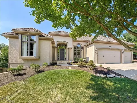 20405 W 88th St, Lenexa, KS 66220