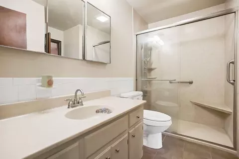 Bath - 8320 E 133rd St, Grandview, MO 64030 photo 1 of 2