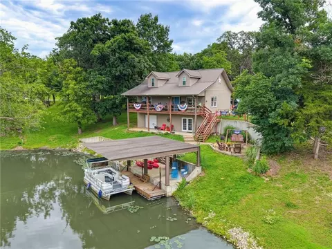 71101 Harbor Pt, Trenton, MO 64683