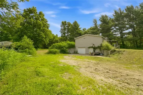 Exterior - 15000 E 200th St, Peculiar, MO 64078 photo 4 of 7