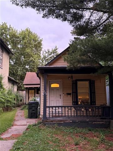 721 Olive St, Leavenworth, KS 66048