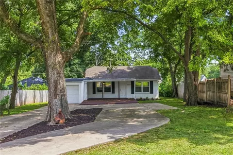 5529 Outlook St, Mission, KS 66202