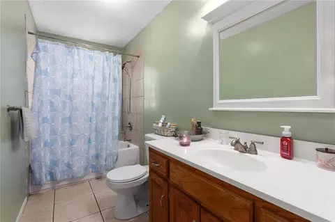 Bath - 107 E Maple St, Polo, MO 64671 photo 1 of 2