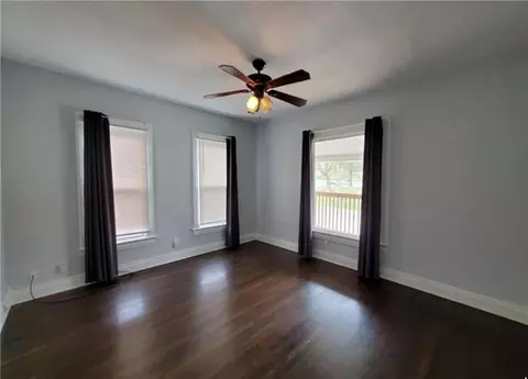2727 Vine St, Kansas City, MO 64109