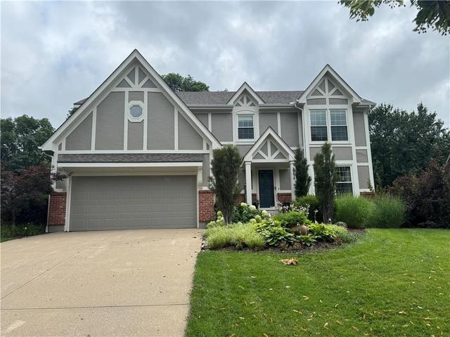22413 W 53 St, Shawnee, KS 66226