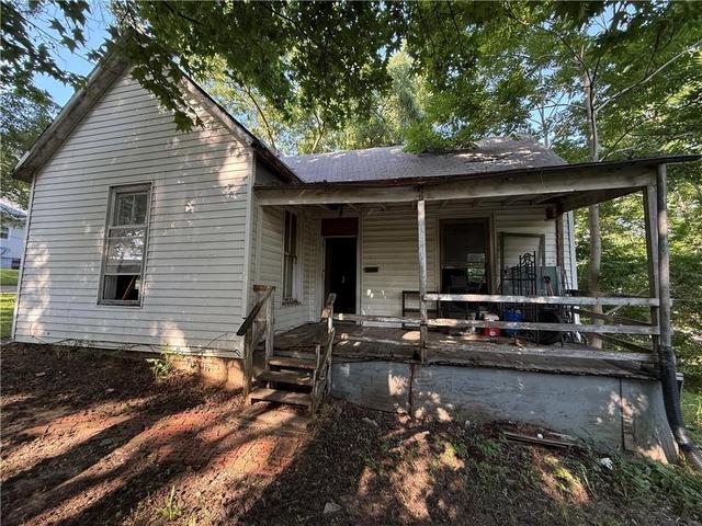 209 S Hale St, Carrollton, MO 64633
