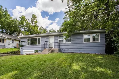 151 Cornell Ave, Bonner Springs, KS 66012
