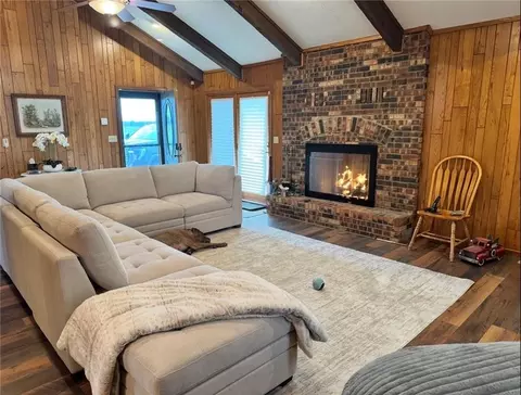 Living - 330 SW 200 Rd, Centerview, MO 64019 photo 1 of 1