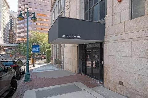 21 W 10th St #5C, Kansas City, MO 64105