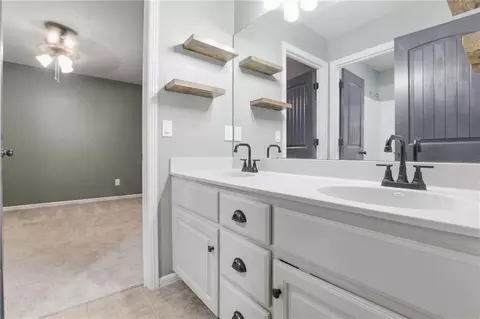Bath - 1502 Cross Creek Dr, Raymore, MO 64083 photo 4 of 9