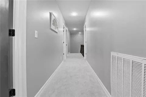 Entry Way - 1502 Cross Creek Dr, Raymore, MO 64083 photo 7 of 8