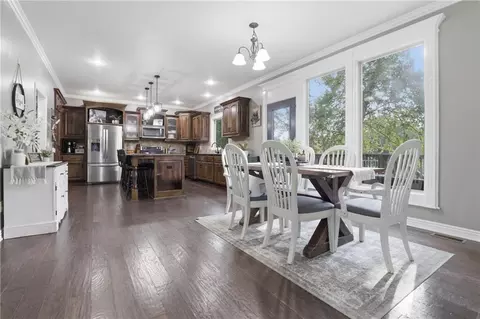 Dining - 1502 Cross Creek Dr, Raymore, MO 64083 photo 2 of 2