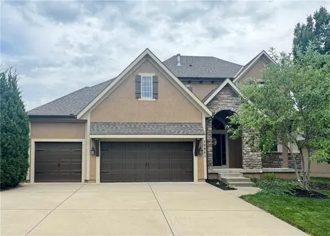 10841 S Hastings St, Olathe, KS 66061