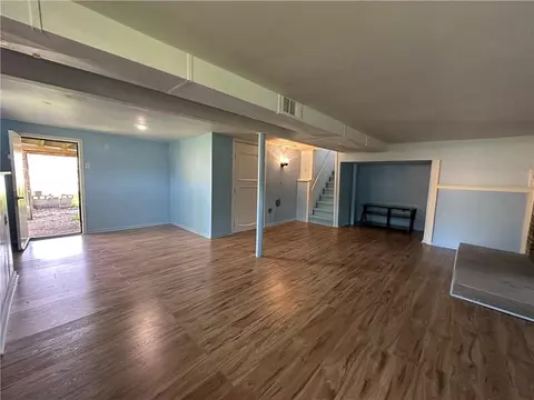 Living - 10520 E 28th Ter, Independence, MO 64052 photo 10 of 12