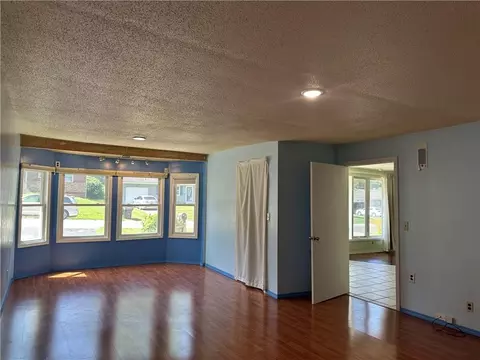 Living - 10520 E 28th Ter, Independence, MO 64052 photo 3 of 12