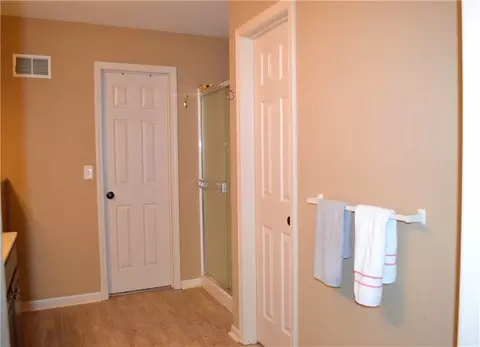 20 NW 95th Pl, Kansas City, MO 64155