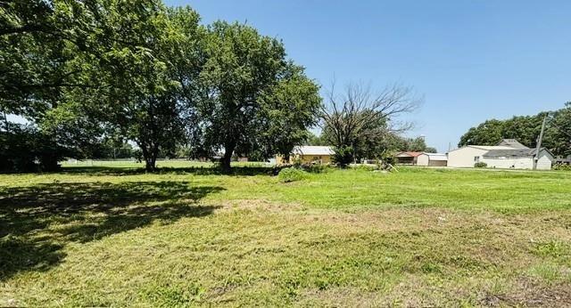 107 S Hoisington St, Arma, KS 66712