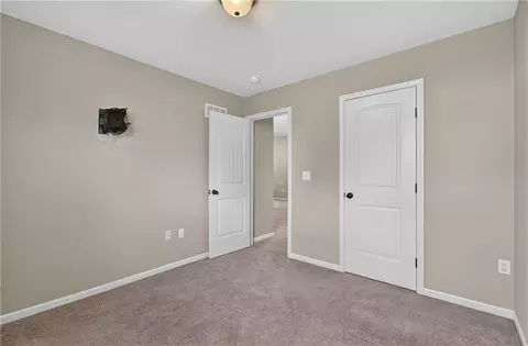 Bedroom - 1200 SW Cornwall Rd, Lees Summit, MO 64083 photo 4 of 4