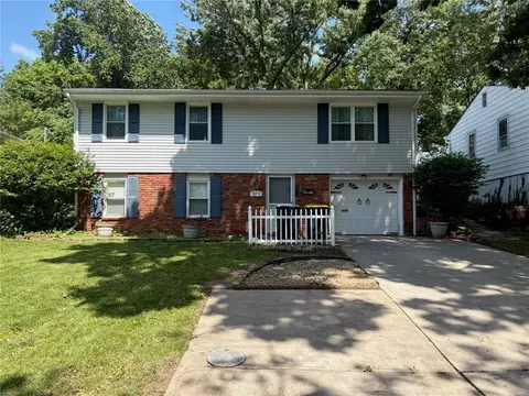 5153 N Palmer Ave, Kansas City, MO 64119