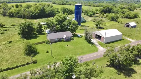 1213 NE J Hwy, Galt, MO 64641