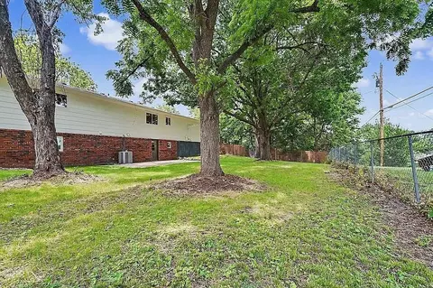 820 Pine St, Eudora, KS 66025 photo 16