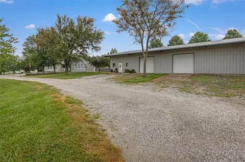 Exterior - 8500 E 116 Hwy, Lathrop, MO 64465 photo 23 of 24