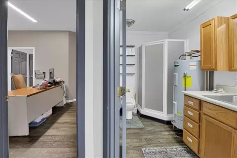 Entry Way - 8500 E 116 Hwy, Lathrop, MO 64465 photo 5 of 8