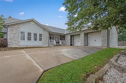 Exterior - 8500 E 116 Hwy, Lathrop, MO 64465 photo 7 of 24