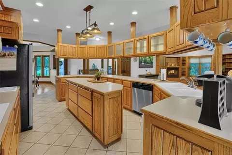 Kitchen - 8500 E 116 Hwy, Lathrop, MO 64465 photo 2 of 3