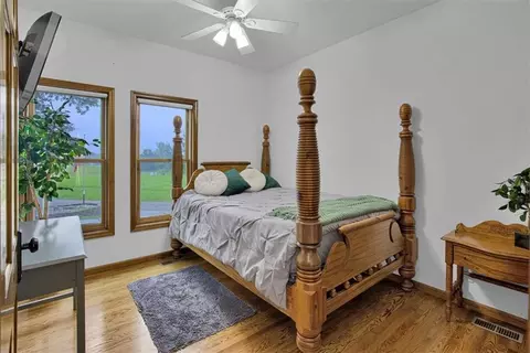 Bedroom - 8500 E 116 Hwy, Lathrop, MO 64465 photo 1 of 8