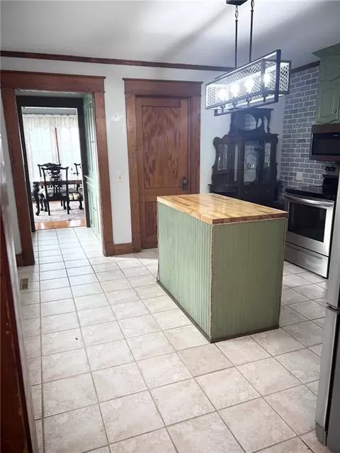 Kitchen - 210 S Sallie St, Mayview, MO 64071 photo 1 of 2