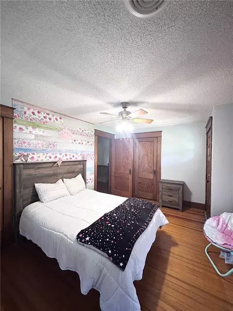 Bedroom - 210 S Sallie St, Mayview, MO 64071 photo 5 of 7