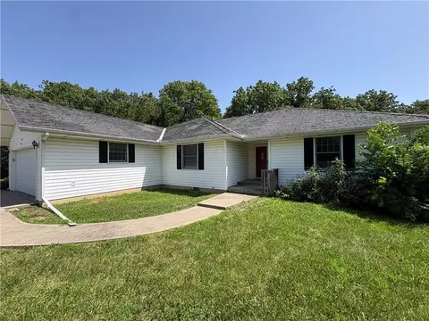1046 475th Rd, Centerview, MO 64019 photo 3