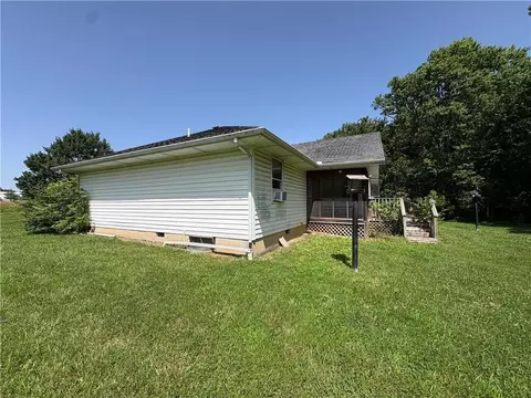 1046 475th Rd, Centerview, MO 64019 photo 18