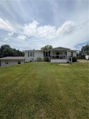 18420 S Renner Rd, Olathe, KS 66062